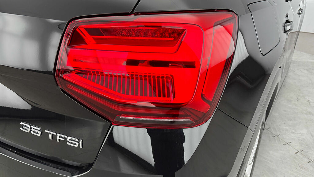 Audi Q2 35 Tfsi S Line S Tronic Black #32