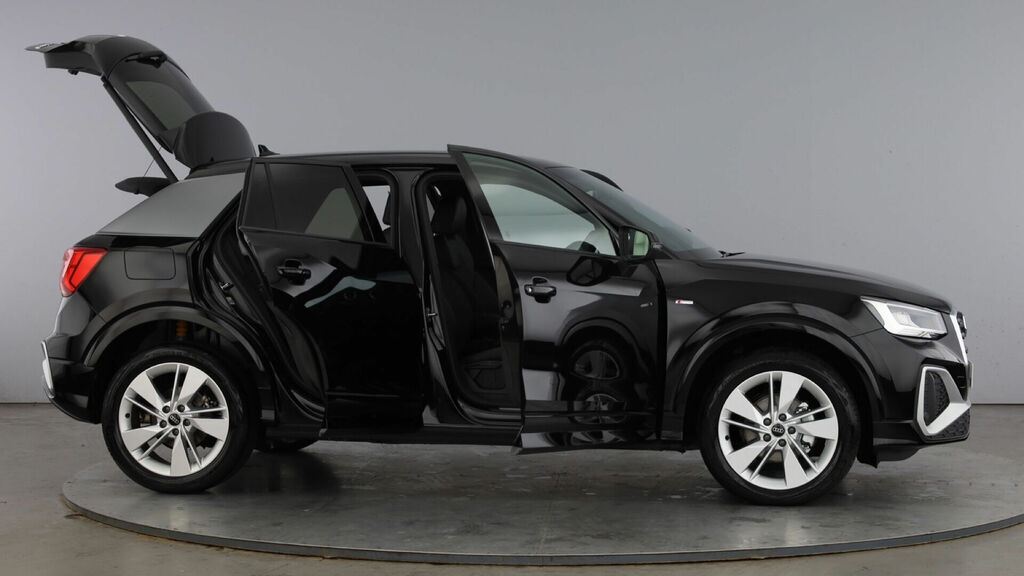 Audi Q2 35 Tfsi S Line S Tronic Black #10