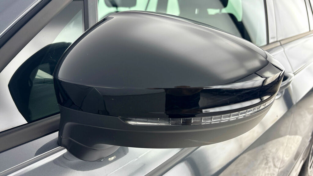 Volkswagen Tiguan Elegance Black #34