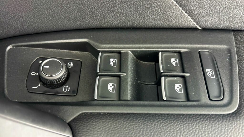 Volkswagen Tiguan Elegance Black #19