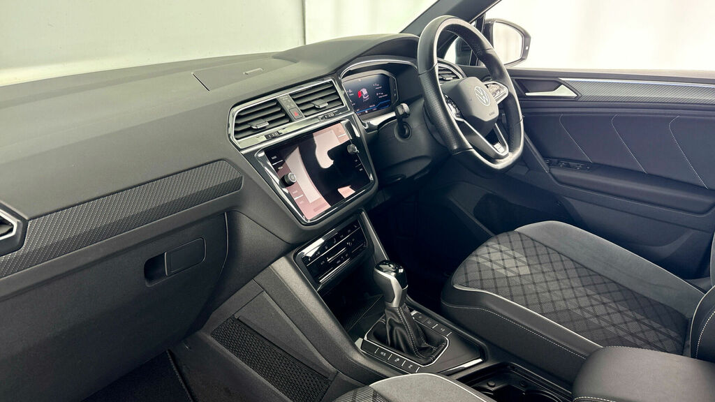 Volkswagen Tiguan Tsi Black Edition Dsg Euro 6 5-Door Grey #2