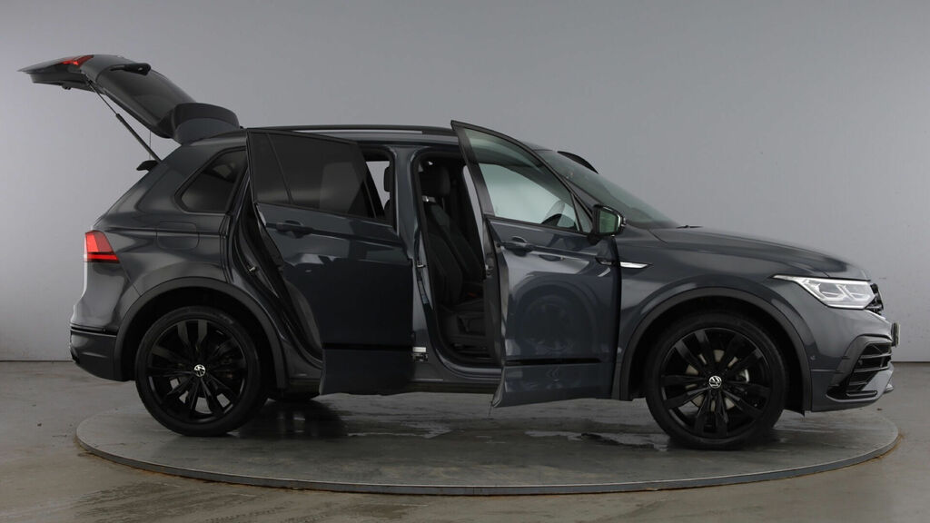 Volkswagen Tiguan Elegance Black #10