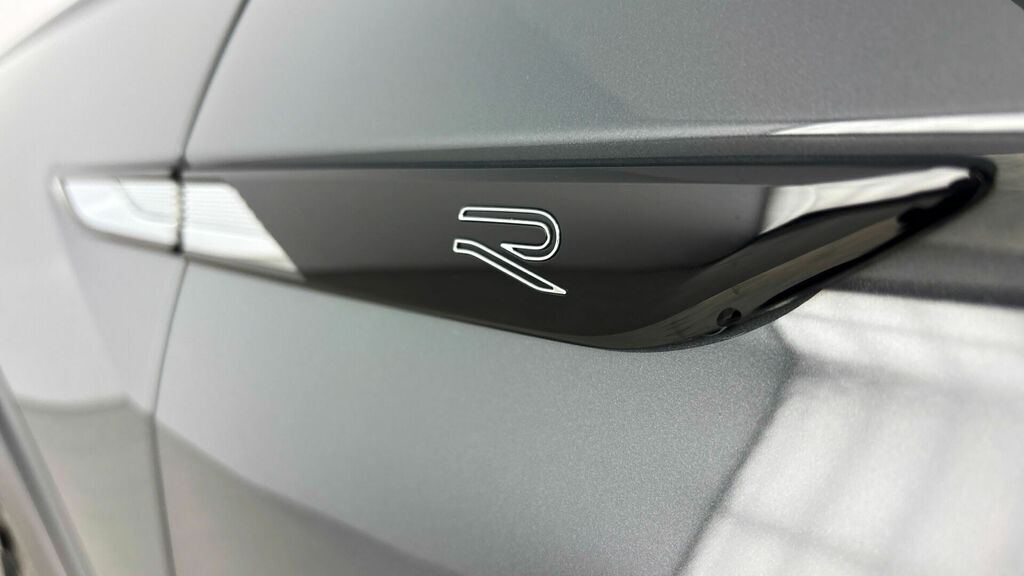 Volkswagen Tiguan Elegance Black #35