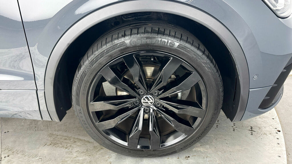 Volkswagen Tiguan Tsi Black Edition Dsg Euro 6 5-Door Grey #5