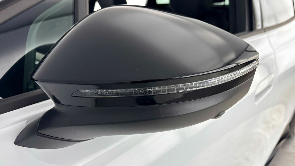 Volkswagen ID.7 210Kw Match Pro S Plus 86Kwh Grey #37