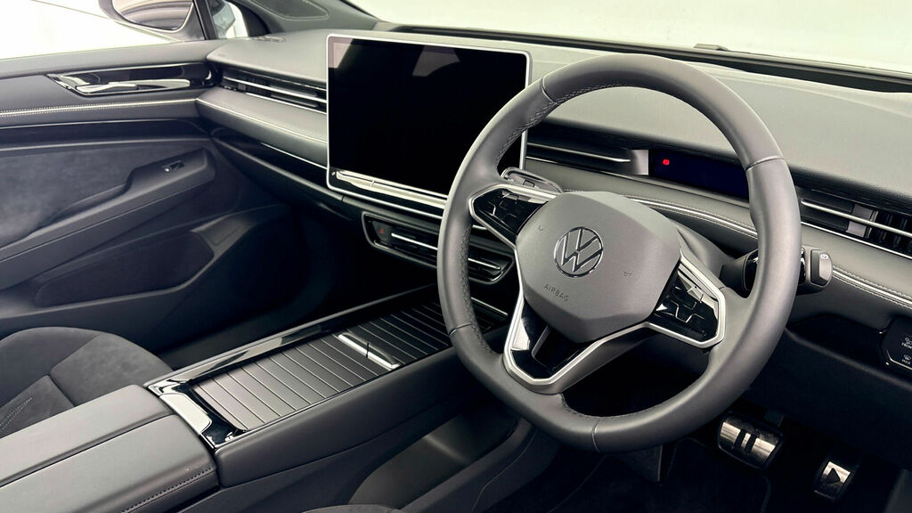 Volkswagen ID.7 210Kw Match Pro Plus 77Kwh 5-Door White #6