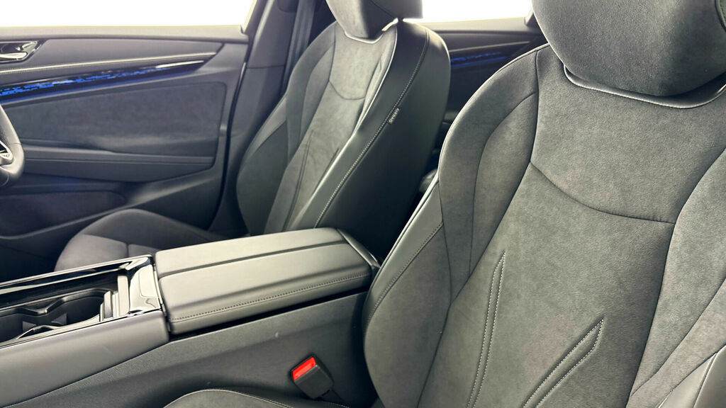 Volkswagen ID.7 210Kw Match Pro S Plus 86Kwh Grey #35
