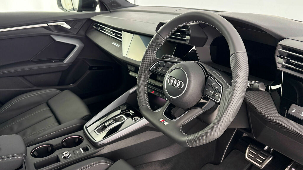 Audi A3 Tfsi 35 Black Edition S Tronic Euro 6 4-Door WN26GMG Green #6