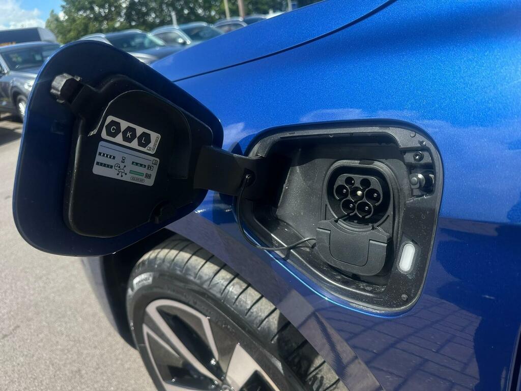 Volkswagen Passat Match 1.5 Tsi Ehybrid 204 Ps 6-Speed Dsg 5-Door Blue #5