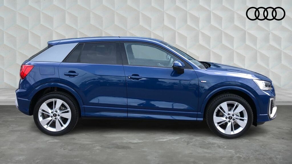 Audi Q2 1.0 Tfsi 30 S Line Euro 6 5-Door Blue #4