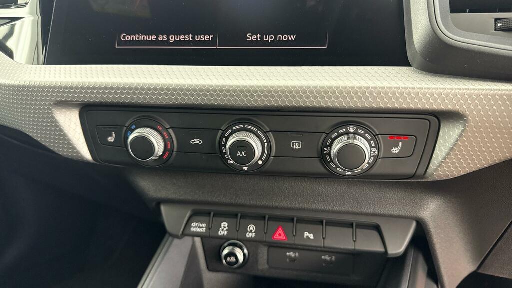 Audi A1 30 Tfsi S Line S Tronic 2026 Green #20