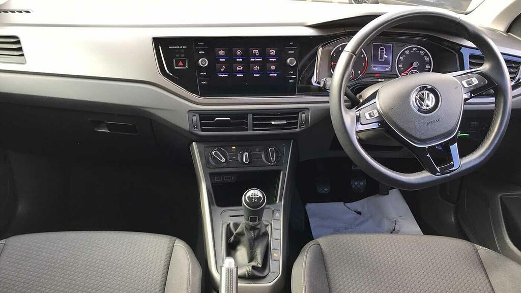 Volkswagen Polo Match Tsi Black #10