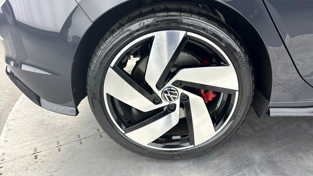 Volkswagen Golf 2.0 Tsi 265 Gti Dsg Red #31