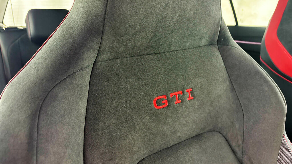 Volkswagen Golf 2.0 Tsi 265 Gti Dsg Red #24