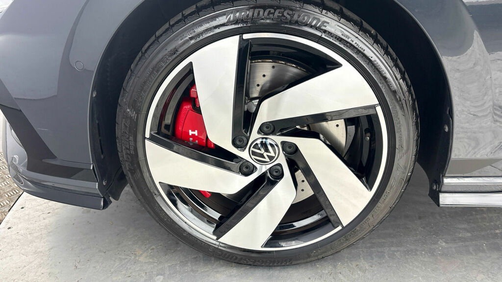 Volkswagen Golf 2.0 Tsi 265 Gti Dsg Red #40