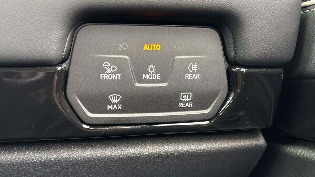 Volkswagen ID.7 210Kw Match Pro Plus 77Kwh Black #29