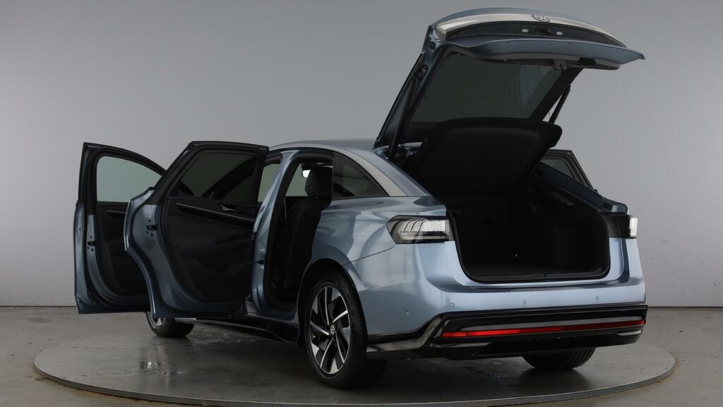 Volkswagen ID.7 210Kw Match Pro Plus 77Kwh Black #7