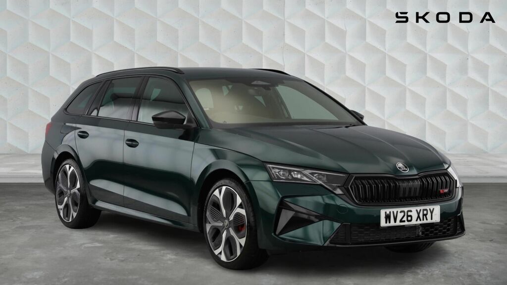 Skoda Octavia 2.0 Tsi Vrs 5-Door Dsg Green
