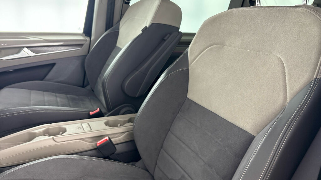 Volkswagen Multivan Style Standard 218 Ps 1.4 Ehybrid 6-Speed Dsg Blue #37