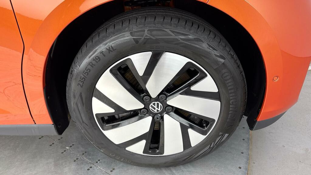 Volkswagen ID.Buzz Buzz Pro 79Kwh Life 5-Door Swb 5Seat Orange #4