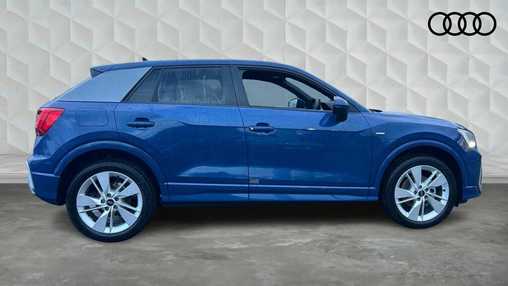 Audi Q2 1.0 Tfsi 30 S Line Euro 6 5-Door Blue #4