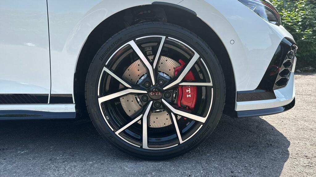 Volkswagen Golf Hatch Gti Edition 50 2.0 Tsi 325 Ps 7-Speed Dsg 5- #4