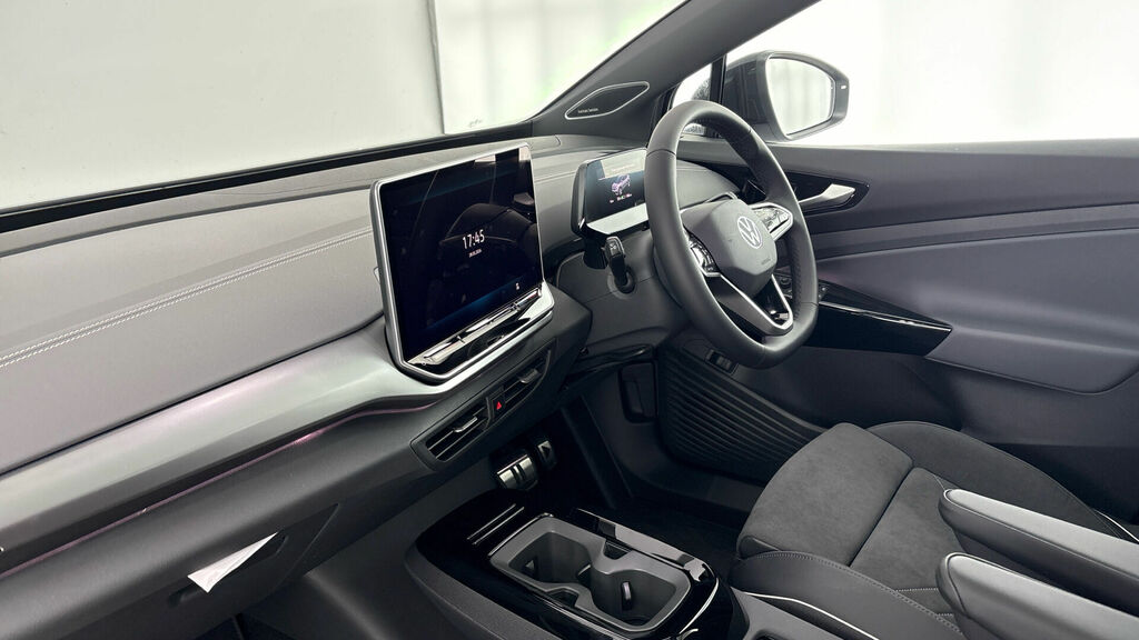 Volkswagen ID.5 Pro 77Kwh Black Edition 5-Door Grey #2