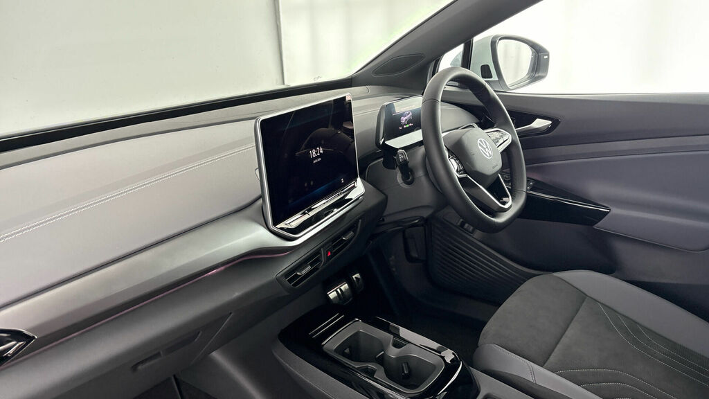 Volkswagen ID.4 Pro 77Kwh Match 5-Door White #2