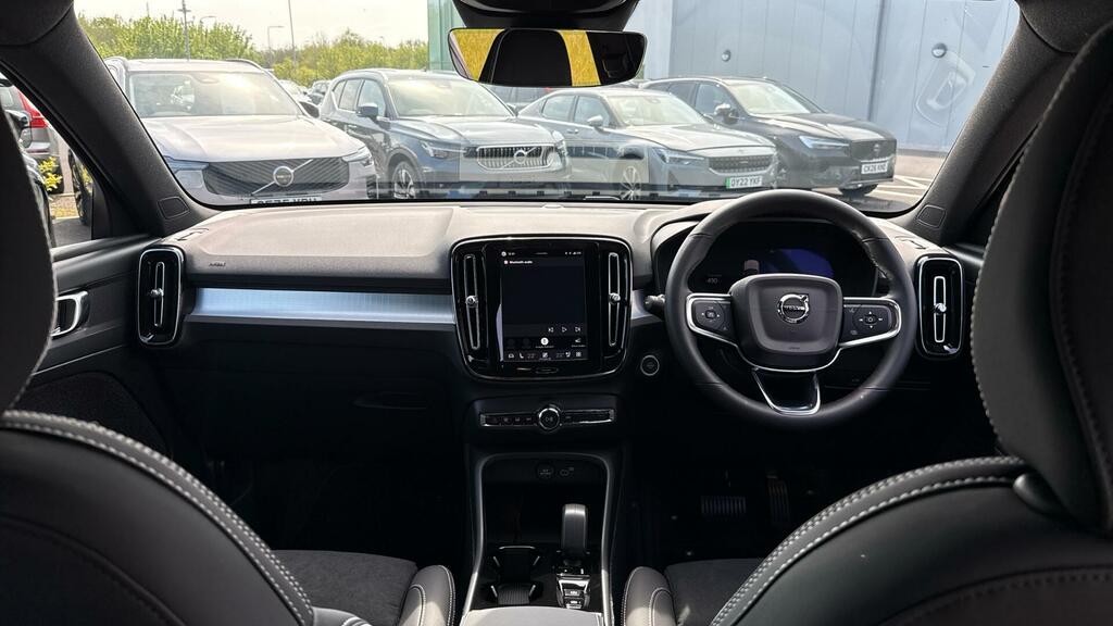 Volvo XC40 Black Edition Plus, B4 Mild Hybrid, Blue #30