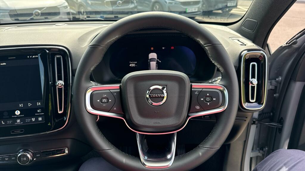 Volvo XC40 Black Edition Plus, B4 Mild Hybrid, Blue #32