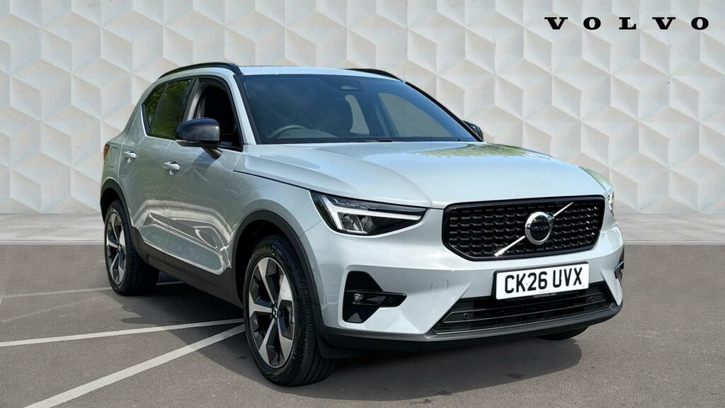 Volvo XC40 2.0 B3 Mhev Plus Dark Dct Euro 6 5-Door Grey