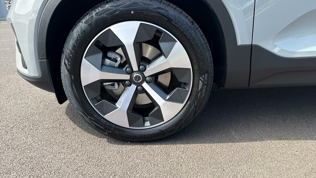 Volvo XC40 Black Edition Plus, B4 Mild Hybrid, Blue #12
