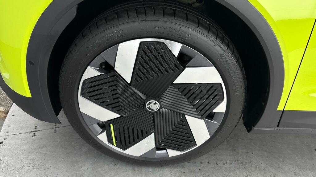 Skoda Elroq Sportline Grey #14