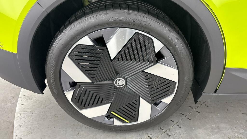 Skoda Elroq Sportline Grey #8
