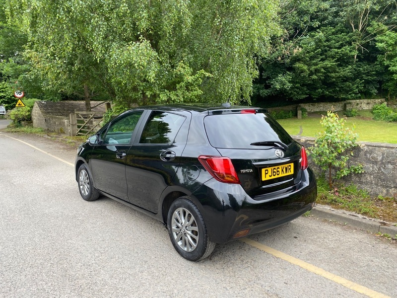 Toyota Yaris 1.33 Dual Vvt-i Icon Black #6