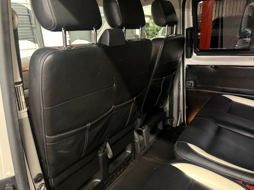 Volkswagen Transporter Panel Van White #16