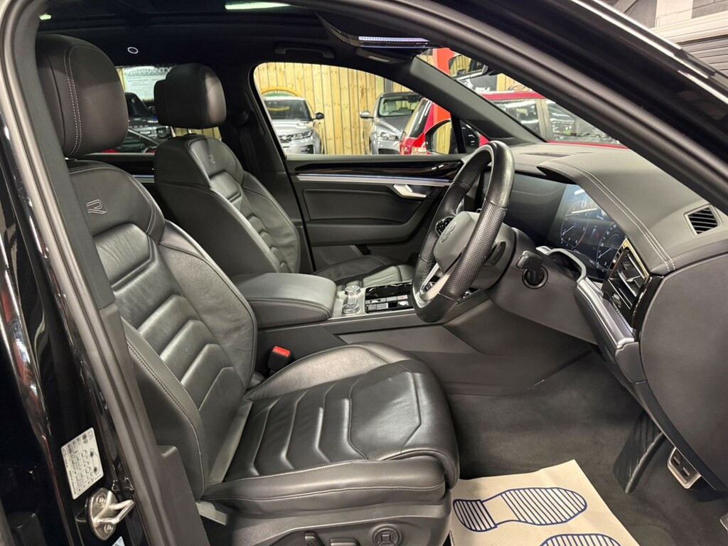 Volkswagen Touareg 3.0 Tdi V6 Black Edition Tiptronic 4Motion Euro 6 MA23WLU  #3