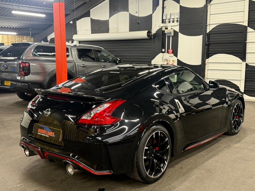 Nissan 370Z Gt Black #9