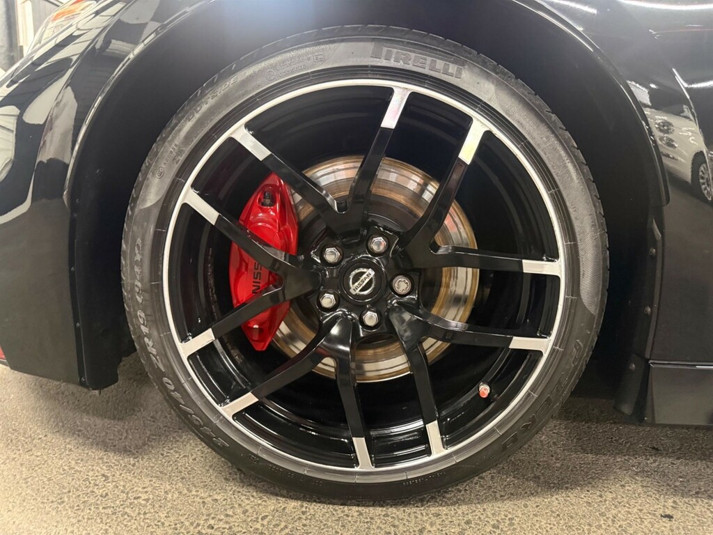 Nissan 370Z Gt Black #27