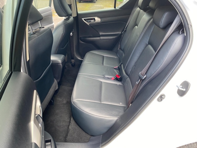 Lexus CT 1.8 200H Advance Cvt Euro 6 Ss Silver #12