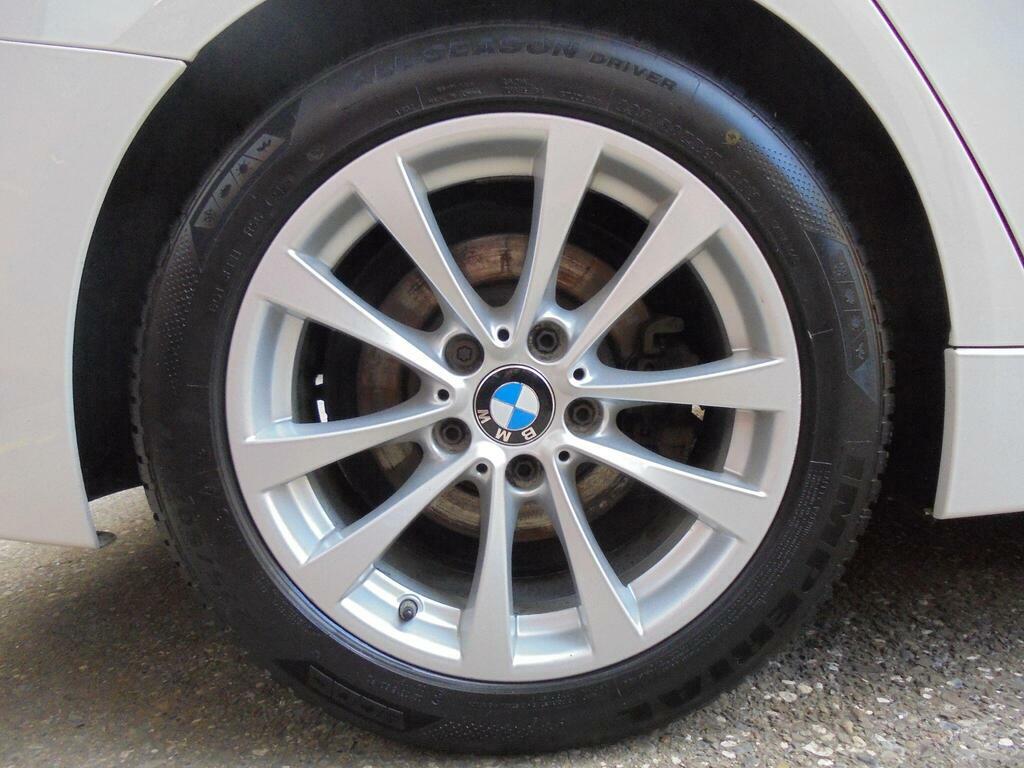 BMW 3 Series 2.0 330E M Sport 181 Bhp Black #35