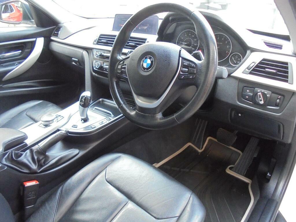 BMW 3 Series 2.0 330E M Sport 181 Bhp Black #19