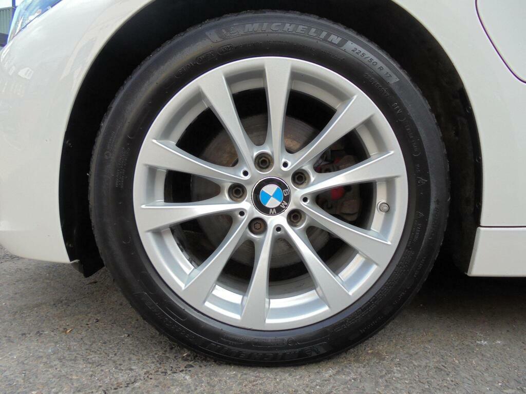 BMW 3 Series 2.0 330E M Sport 181 Bhp Black #32