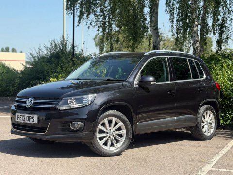 Volkswagen Tiguan 2.0 Tdi Bluemotion Tech Black #3
