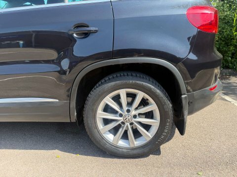 Volkswagen Tiguan 2.0 Tdi Bluemotion Tech Black #28
