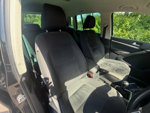 Volkswagen Tiguan 2.0 Tdi Bluemotion Tech Black #15