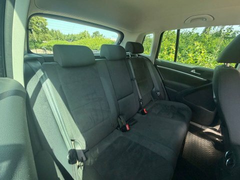 Volkswagen Tiguan 2.0 Tdi Bluemotion Tech Black #18
