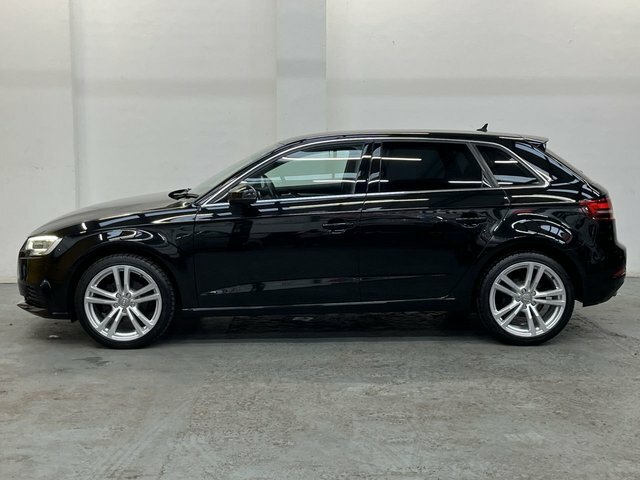 Audi A3 1.4Tfsi Sport Sportback S Tronic Black #4