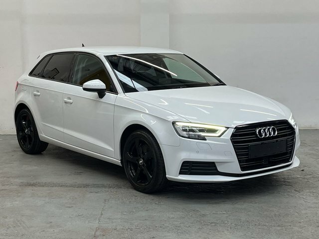 Audi A3 1.4Tfsi Sport Sportback S Tronic White #3