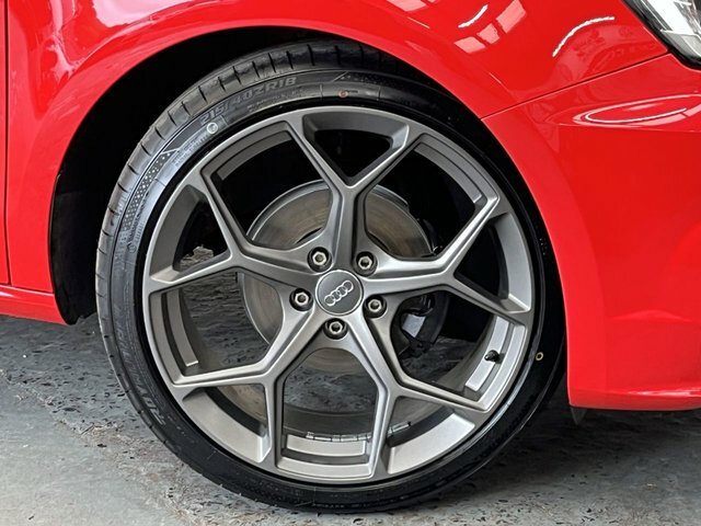 Audi A1 1.0 Tfsi Sport S Tronic Red #5